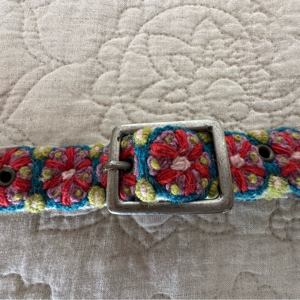 Floral Embroidered Belt with Silver Buckle